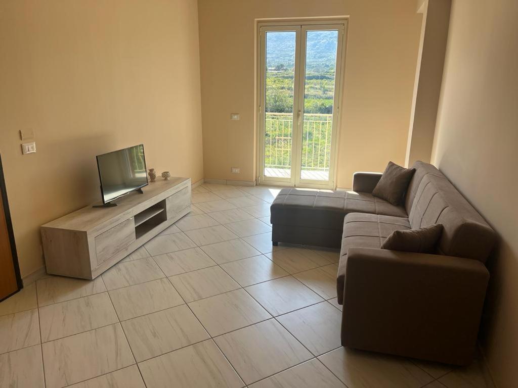 Vista Etna House Apartment Fiumefreddo di Sicilia Ngoại thất bức ảnh